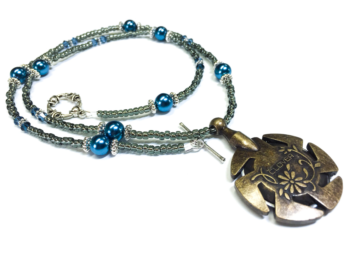 Yarn Cutter Pendant Necklace- Gunmetal Blue – Jill's Beaded Knit Bits