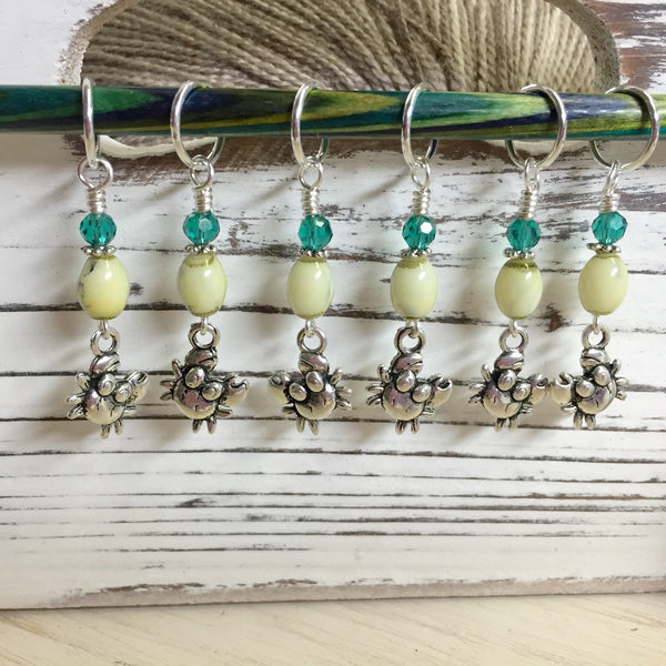 Cute Crabs Stitch Marker Set- Snag Free Knitting Markers – Jill's Beaded  Knit Bits